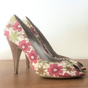 Bakers Floral Heels Womens Size 7 Multicolor Peep Toe Pink Green Shoes